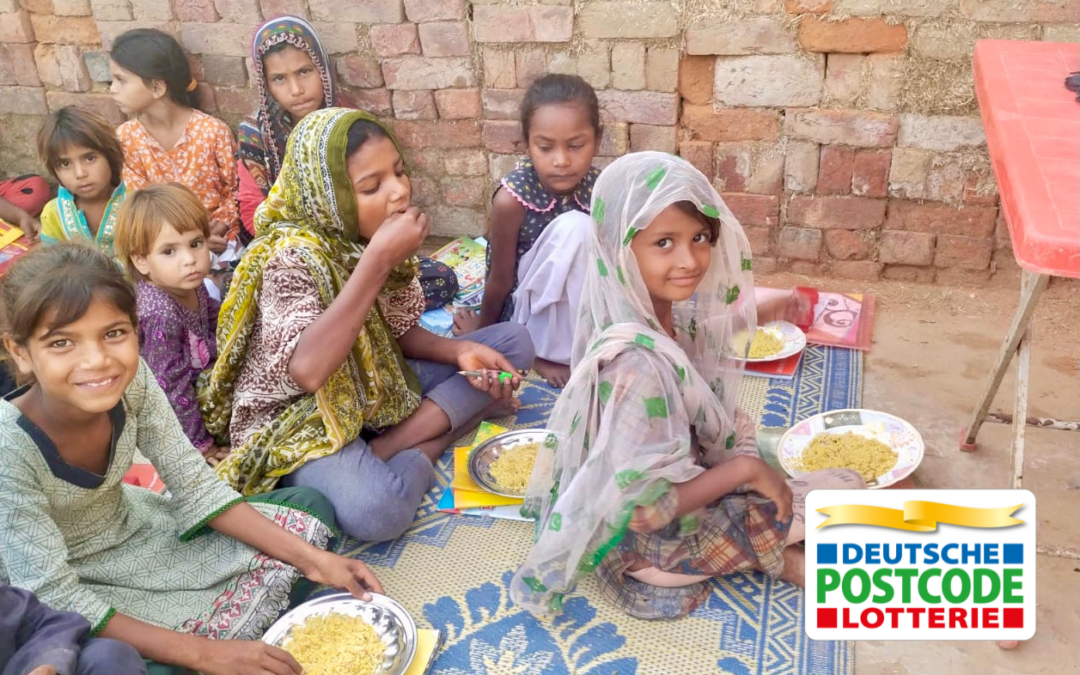 Die Deutsche Postcode Lotterie fördert mit 9.000 Euro unsere Kinder in Pakistan 