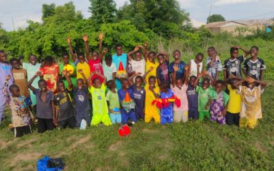 Fußbälle für Togo: Wie eine Mannheimer Jugendmannschaft Kindern eine Freude machte